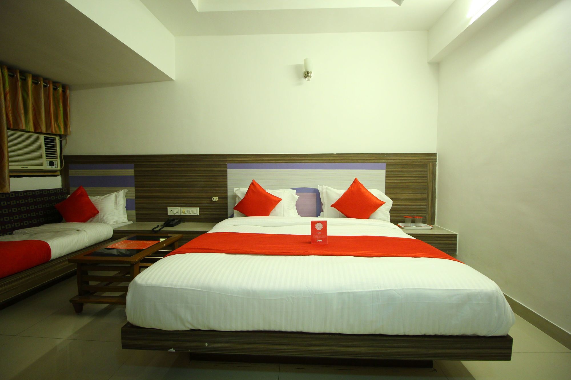 Oyo 8758 Hotel Swagatam Ahmedabad Exterior foto